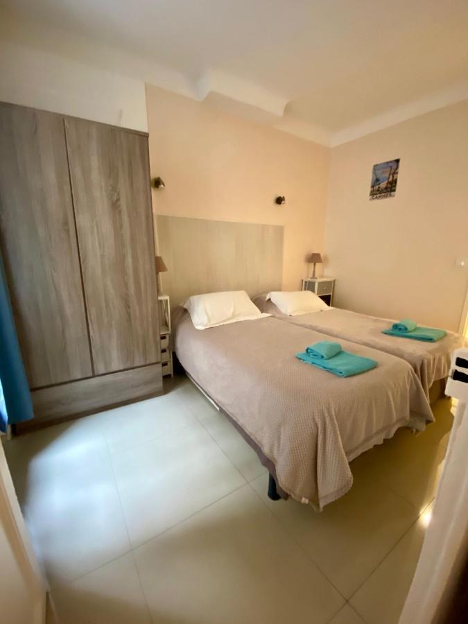 Appartement 2 Chambres - Suquet, Terrasse Et Parking Cannes Exterior photo